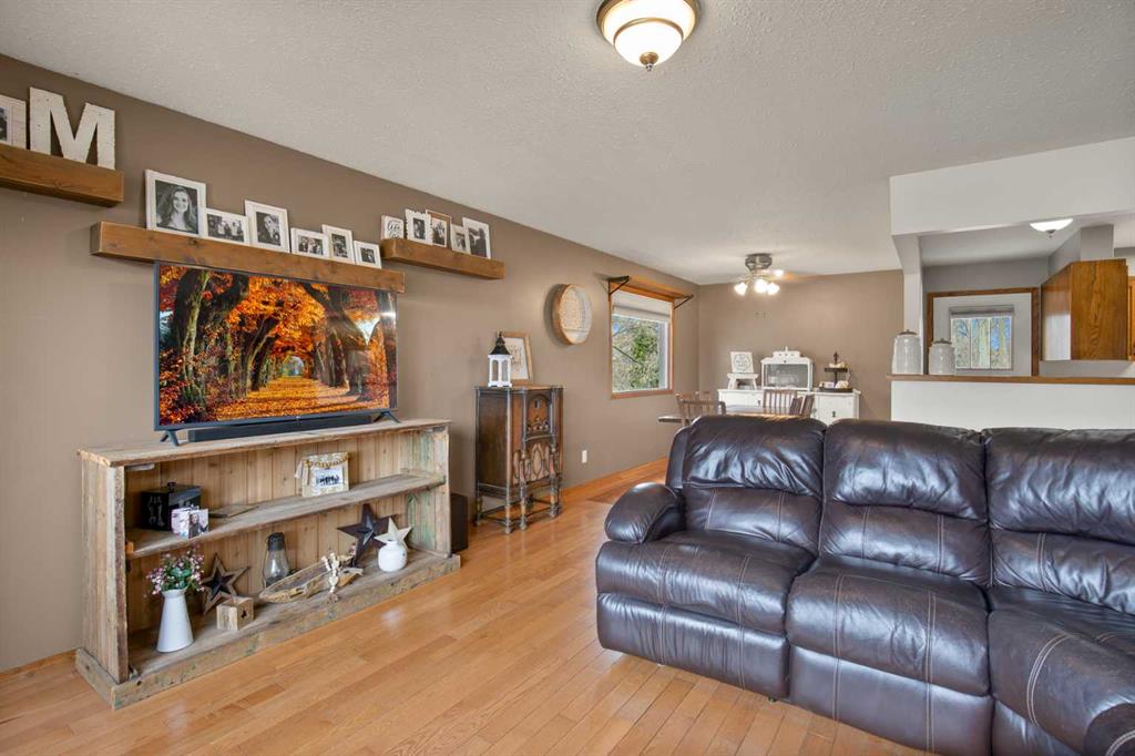 Additional image 4 of 5315 37 Street, Innisfail, AB, T4G 1G6