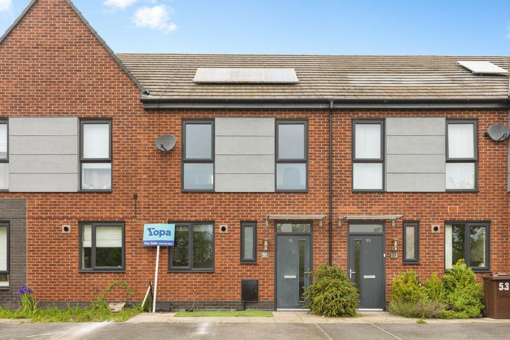 2 bed terraced house for saleCurlew View, Pontefract WF9