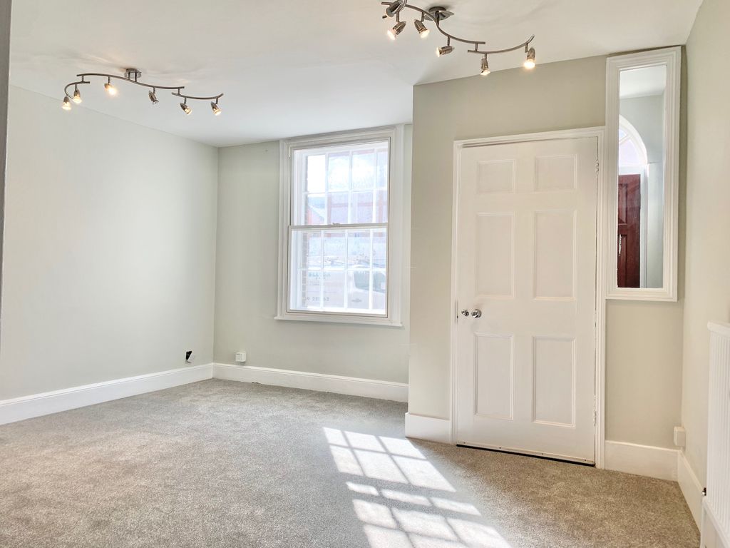 Additional image 4 of 4 bed town house to rentBrentgovel Street, Bury St. Edmunds IP33