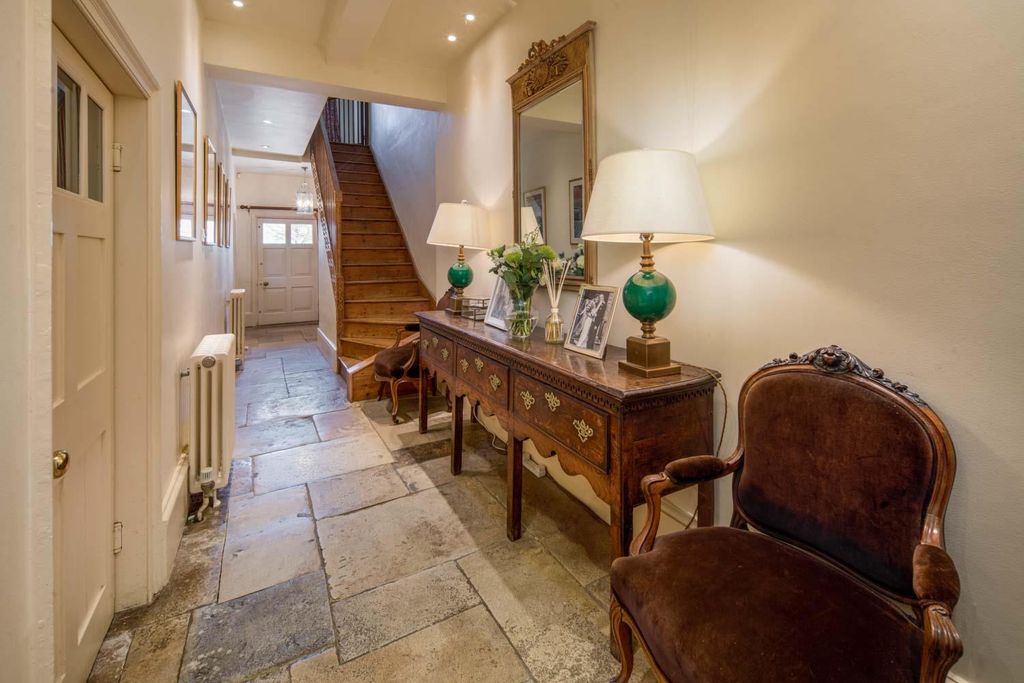 Additional image 5 of 6 bed detached house for saleCalbourne, Isle Of Wight PO30