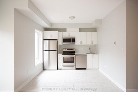 Additional image 5 of 210-1165 Journeyman Lane, Mississauga, ON, L5J 0B5