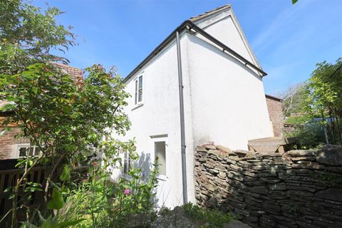 Quarry Road, Frenchay, Bristol BS16