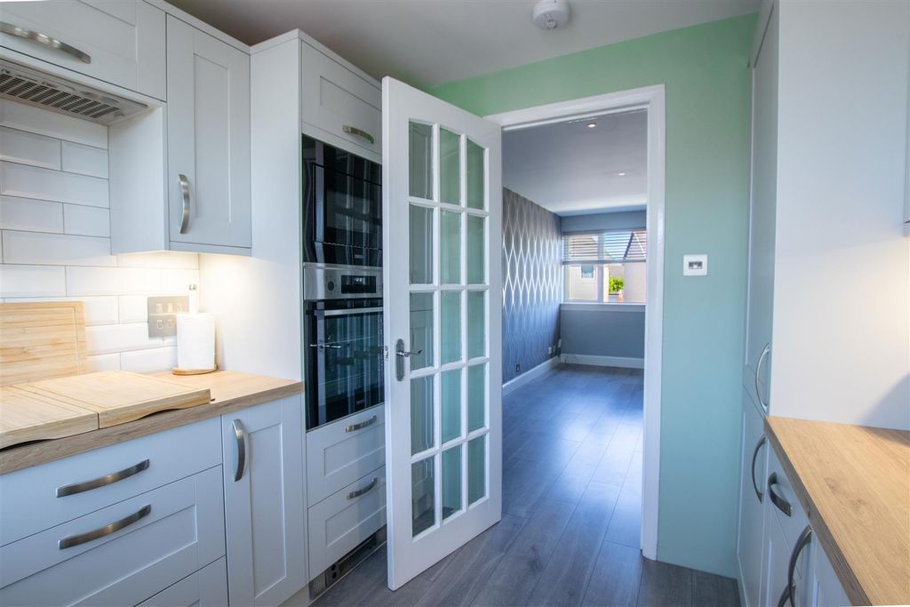 Additional image 3 of 2 bed flat to rentMcintosh Quadrant, Bellshill ML4