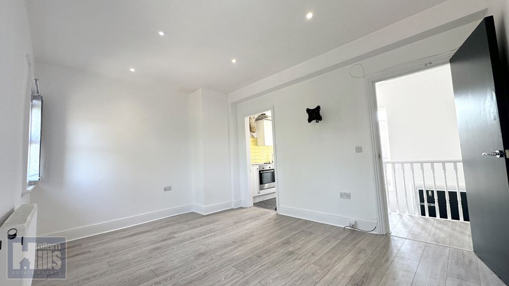 Additional image 11 of 4 bed flat to rentSt. Philips Road, Sheffield S3
