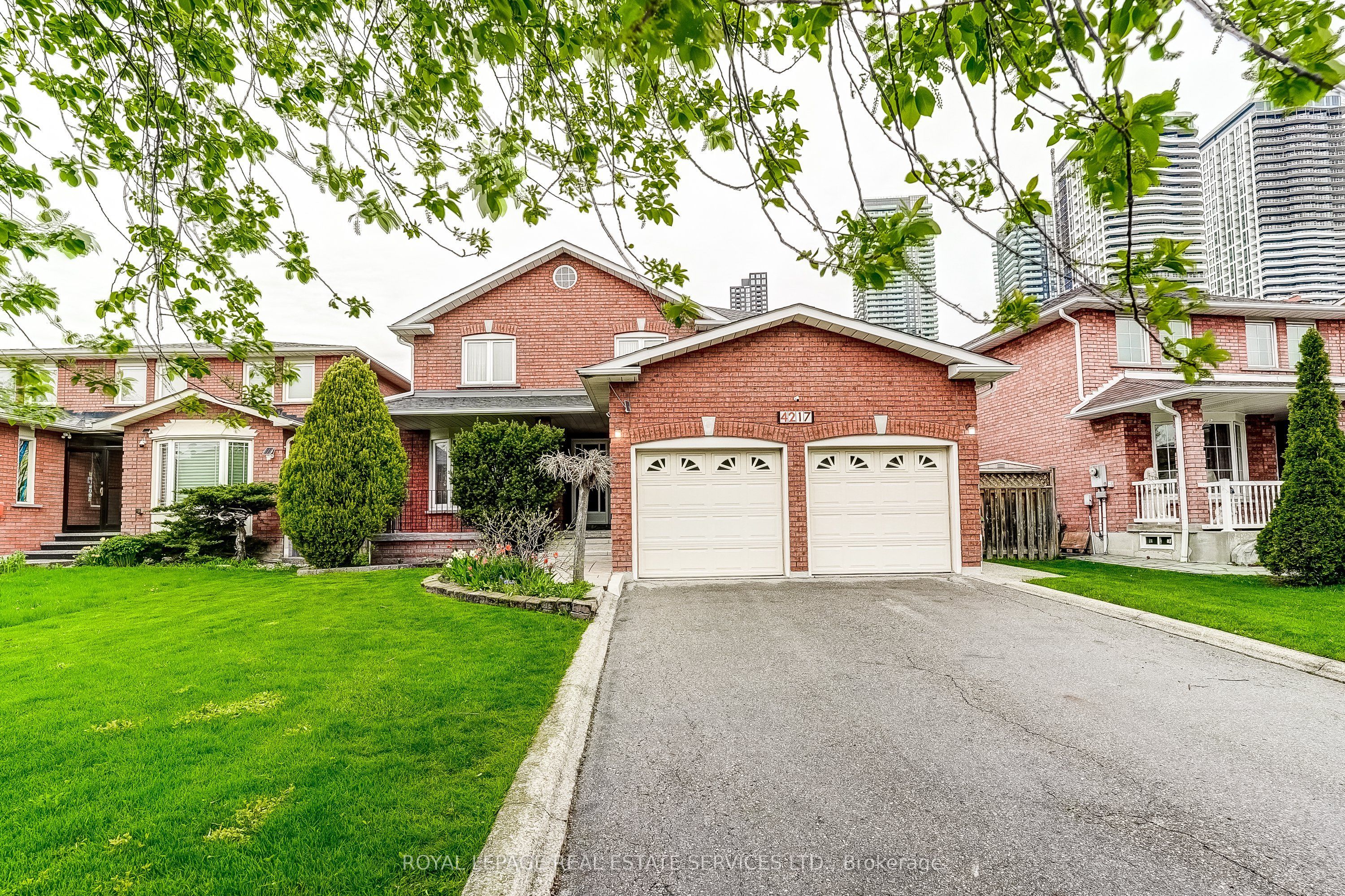 4217 Schneider Court, Mississauga, ON, L5B 3N8
