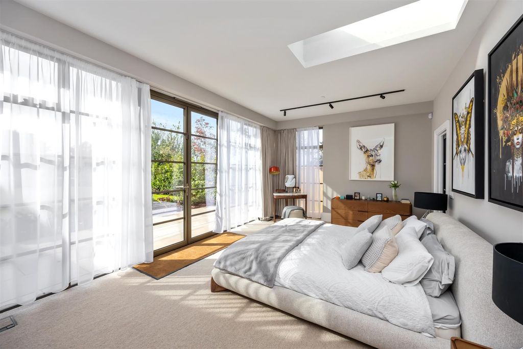 Additional image 8 of 4 bed property to rentDyke Road Avenue, Hove BN3