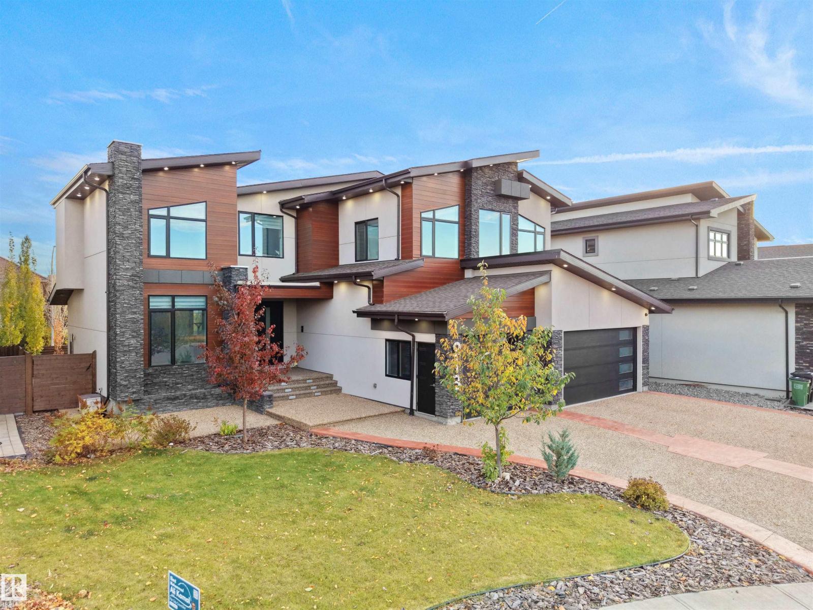 Additional image 3 of 913 Wood Place NW, Edmonton, AB, T6W3G8
