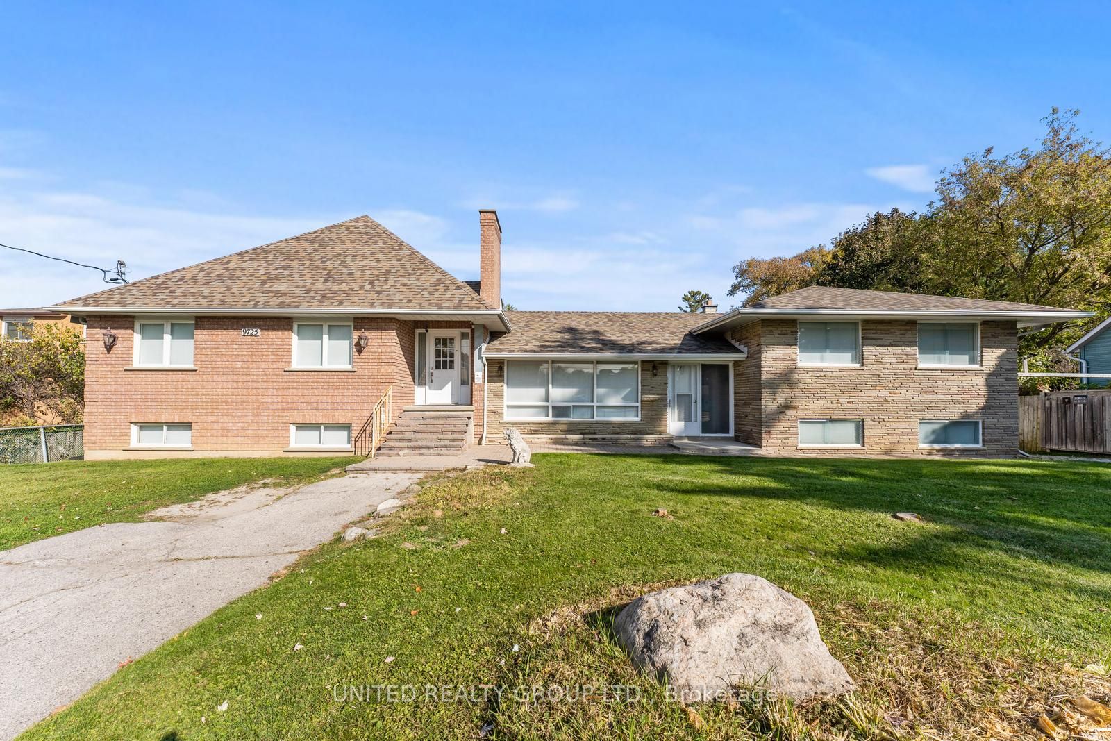9725 Keele Street, Vaughan, ON, L6A 3Y5