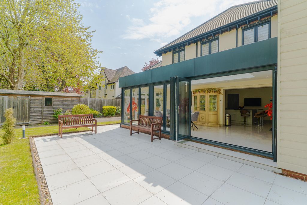 Additional image 46 of 6 bed detached house for saleBarlows Road, Edgbaston B15