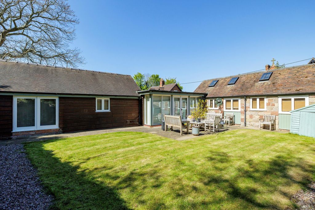 Additional image 20 of 6 bed detached house for saleUpton Magna, Shrewsbury, Shropshire SY4