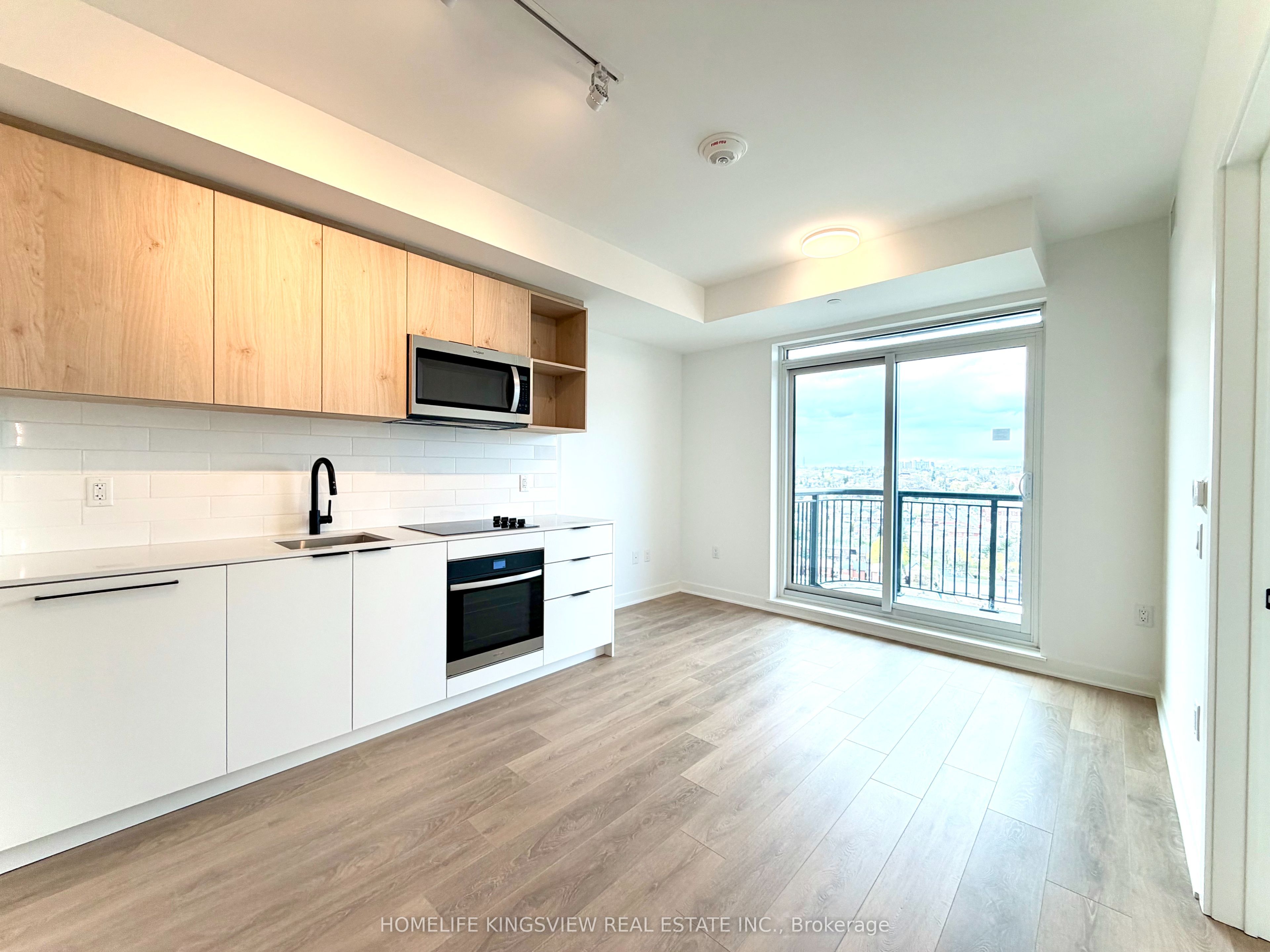 Additional image 4 of 1204-1185 Dupont Street, Toronto, ON, M6H 0G5