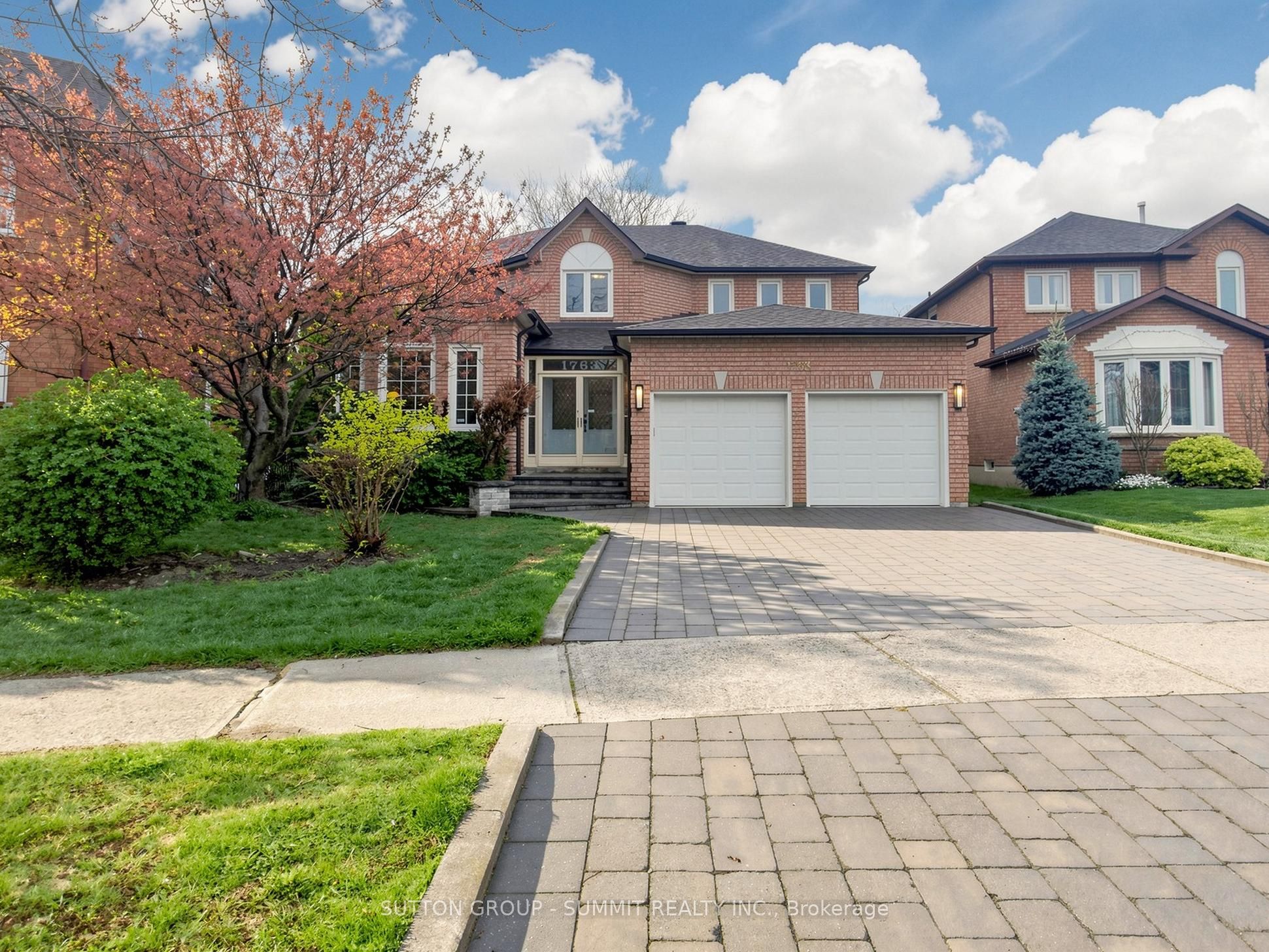 1763 Willow Way, Mississauga, ON, L5M 4X4
