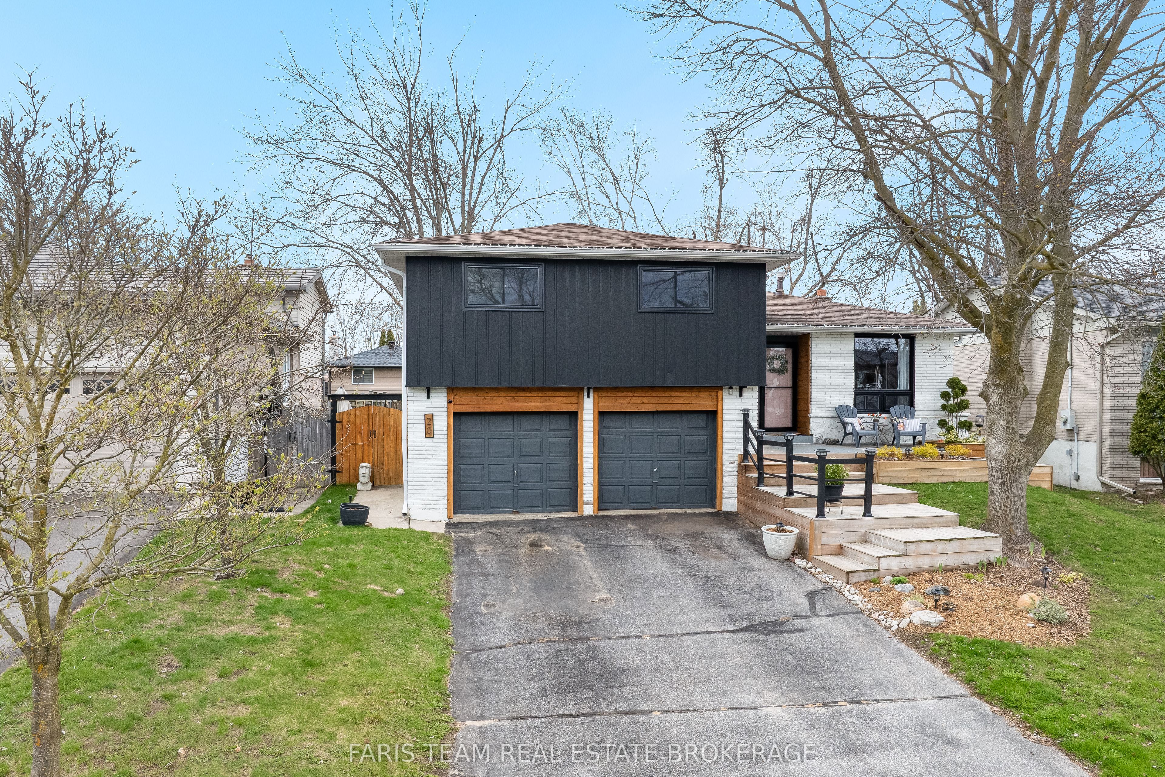 20 Carol Road, Barrie, ON, L4N 3P5