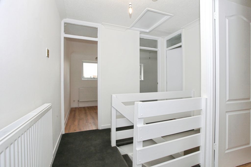 Additional image 16 of 5 bed semi-detached house to rentBathurst, Peterborough PE2