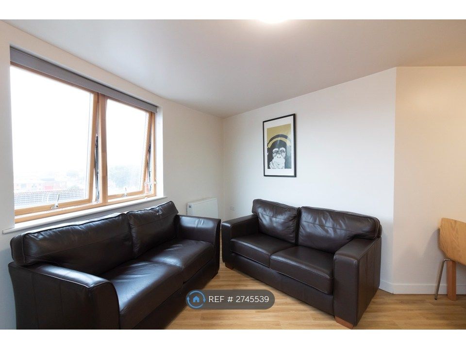 4 bed shared accommodation to rentMulberry Court, Southampton SO14 photo 3