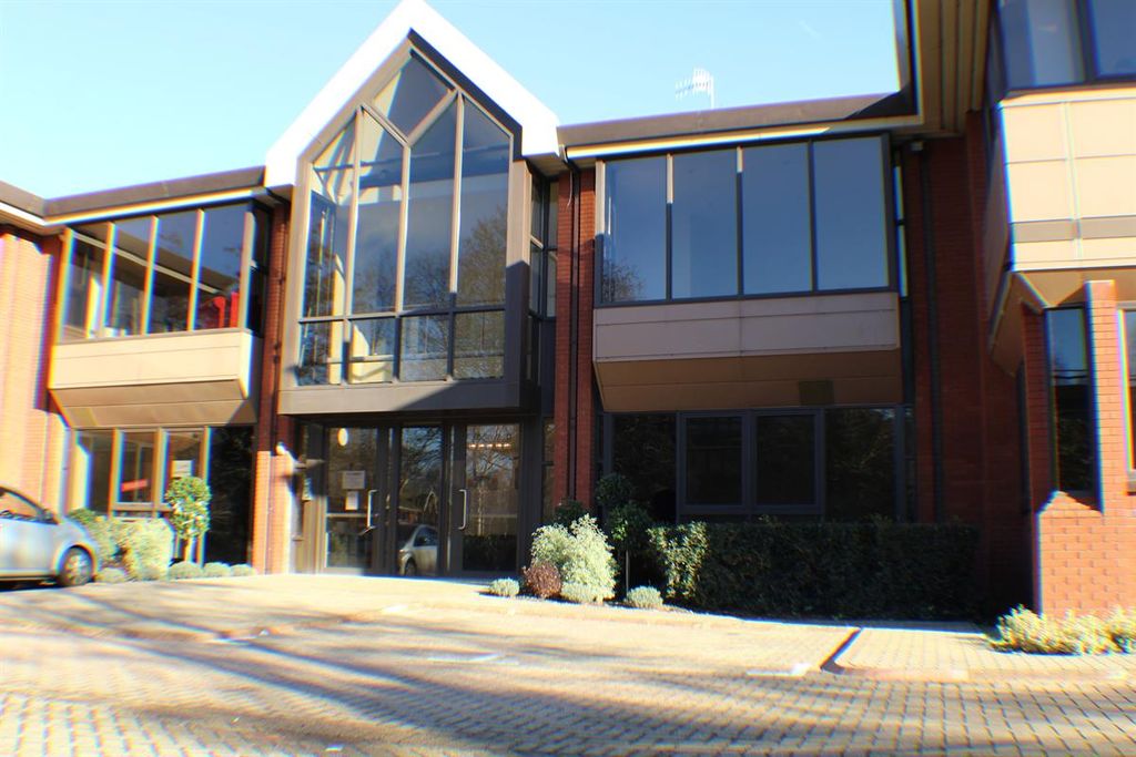 Additional image 11 of Studio to rent26 Weirview Place, Weyside Park, Godalming GU7
