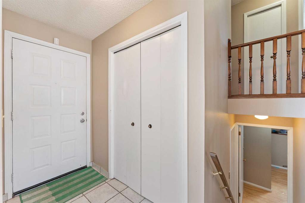 Additional image 2 of 7003 Temple Drive NE, Calgary, AB, T1Y 4Z4