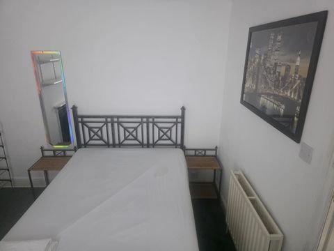 Siddeley Avenue, Coventry CV3, Room to rent