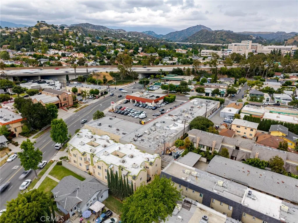 Additional image 52 of 325 N Verdugo Road, Glendale, CA 91206