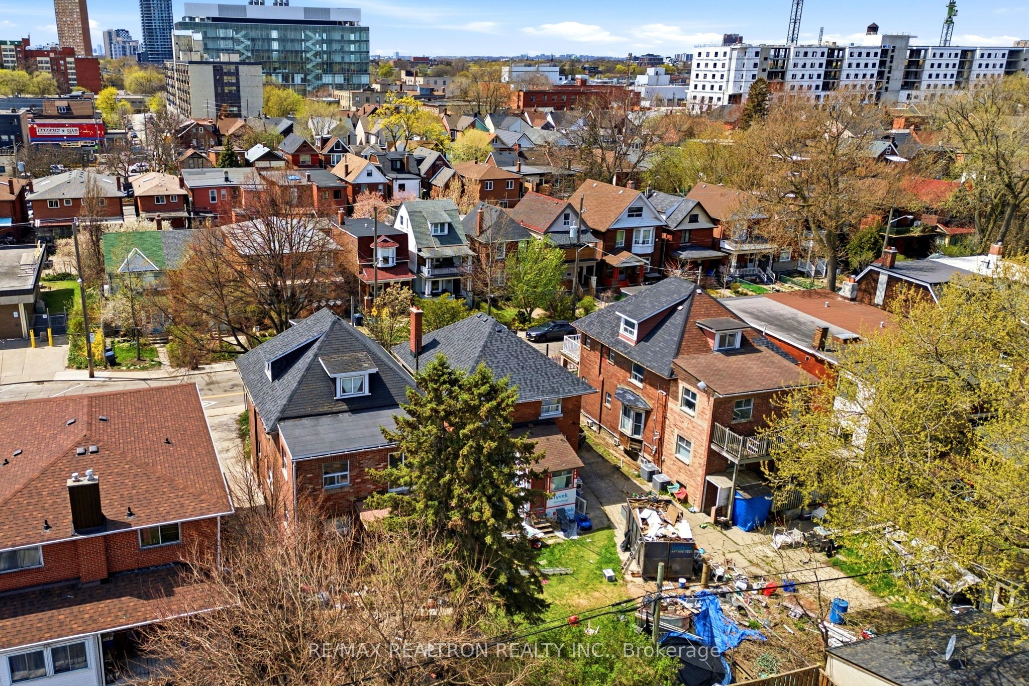 Additional image 5 of 19 Emerson Avenue, Toronto, ON, M6H 3S7