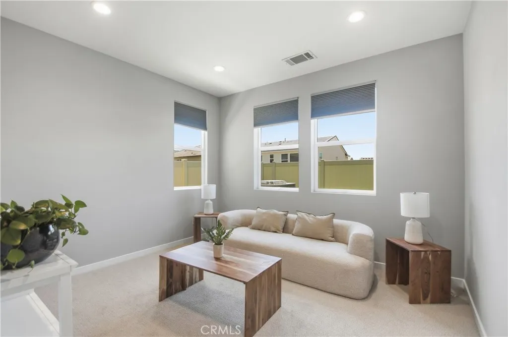 Additional image 16 of 18138 Tableau Way, Canyon Country, CA 91350
