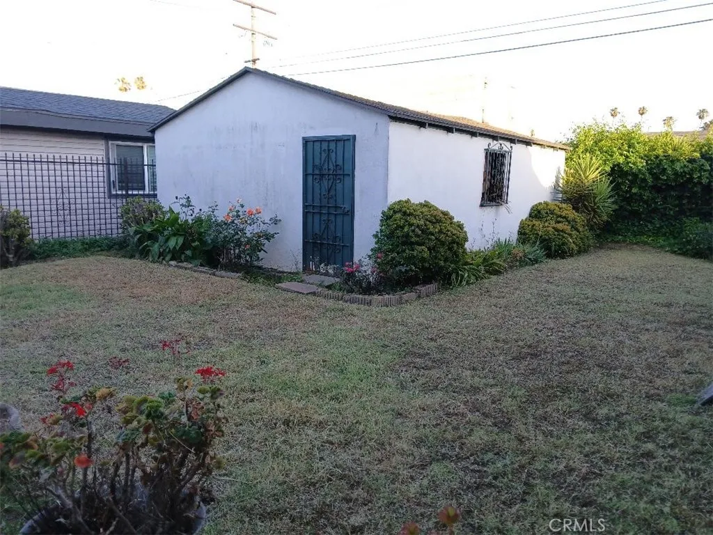 Additional image 24 of 940 W 78th Street, Los Angeles, CA 90044