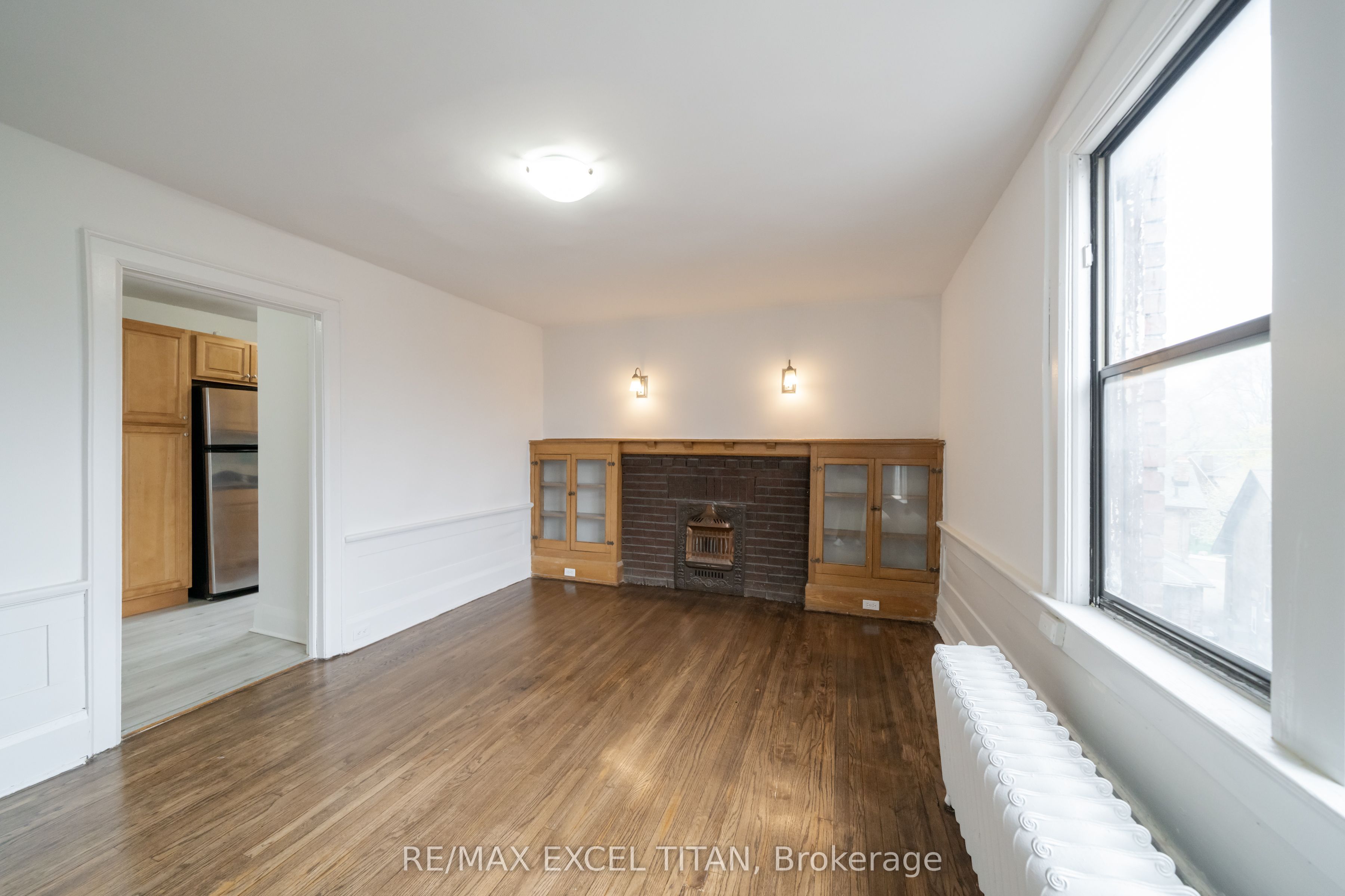 Additional image 3 of 46-4 Kingston Road, Toronto, ON, M4L 1S4