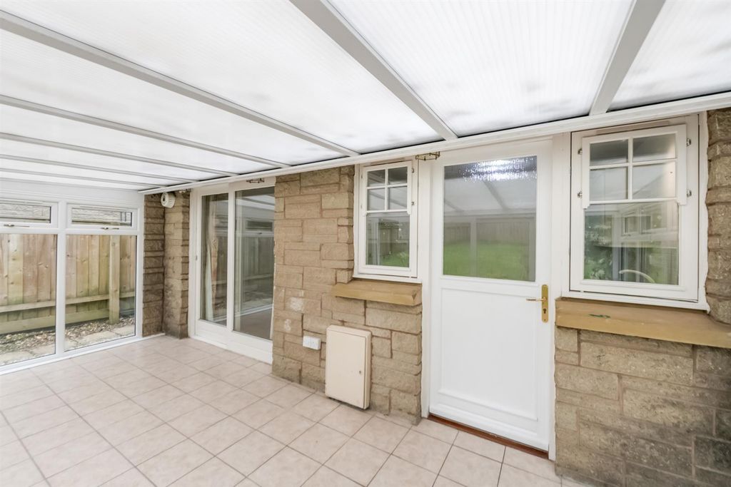Additional image 15 of 3 bed detached bungalow for sale18 Ashley Avenue, Dollar FK14