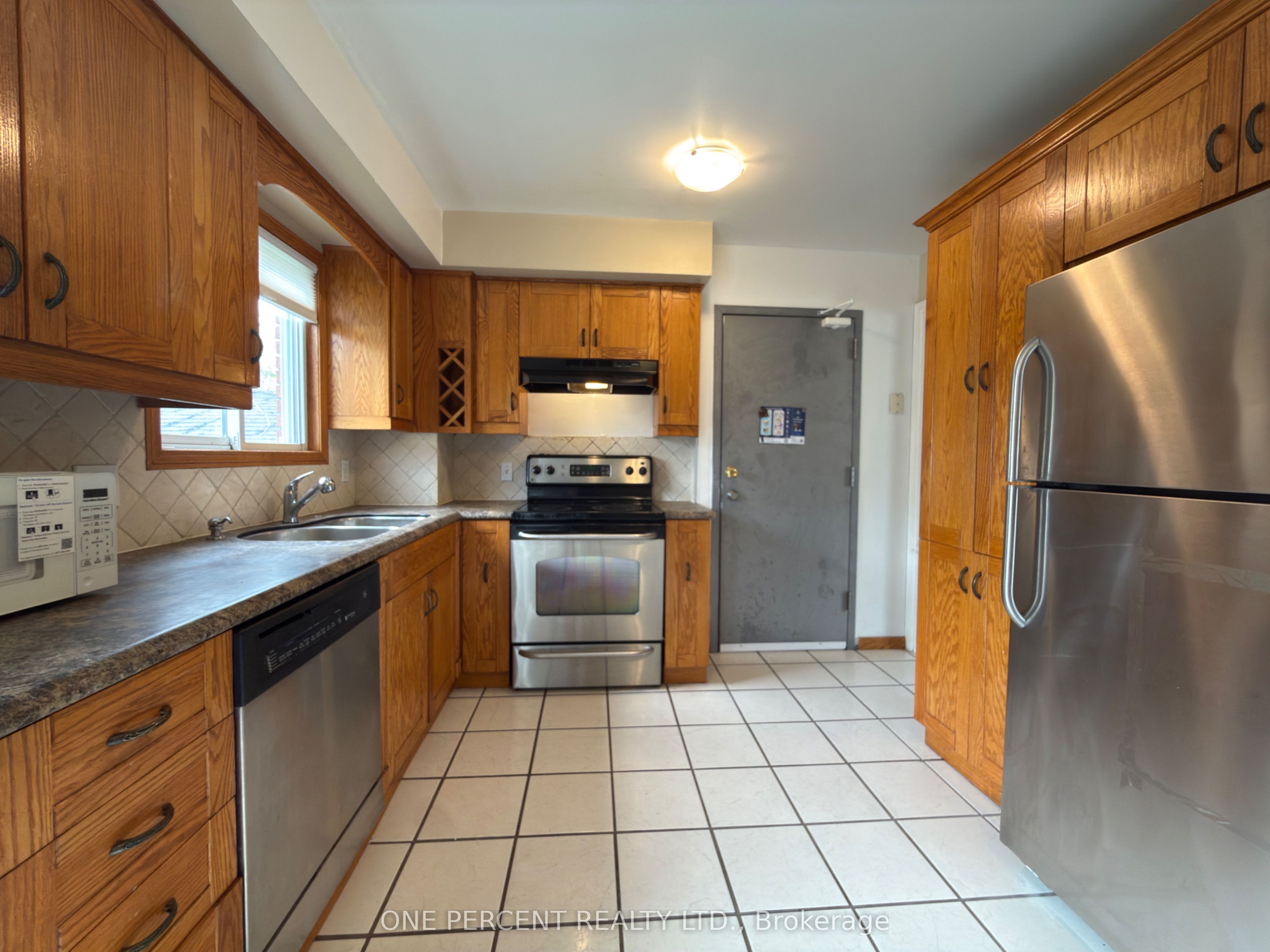 Additional image 4 of 99 Louth Street, St. Catharines, ON, L2S 2T7