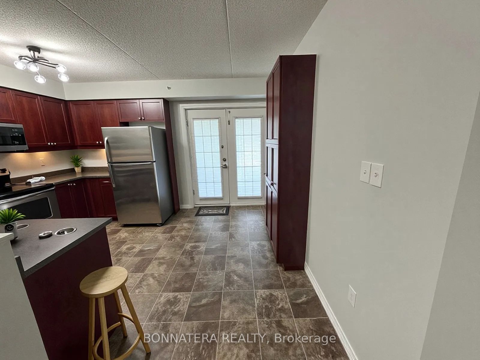 Additional image 5 of 112-1350 Main Street E, Milton, ON, L9T 0R3