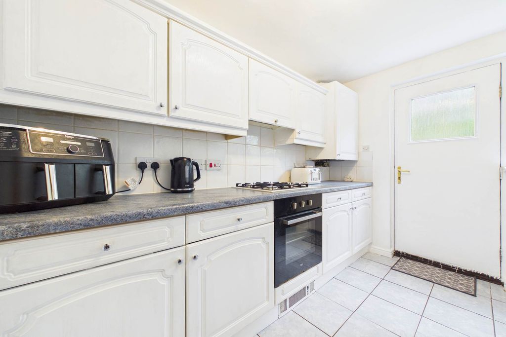 Additional image 6 of 2 bed flat for saleBellvue Way, Carnbroe, Coatbridge ML5