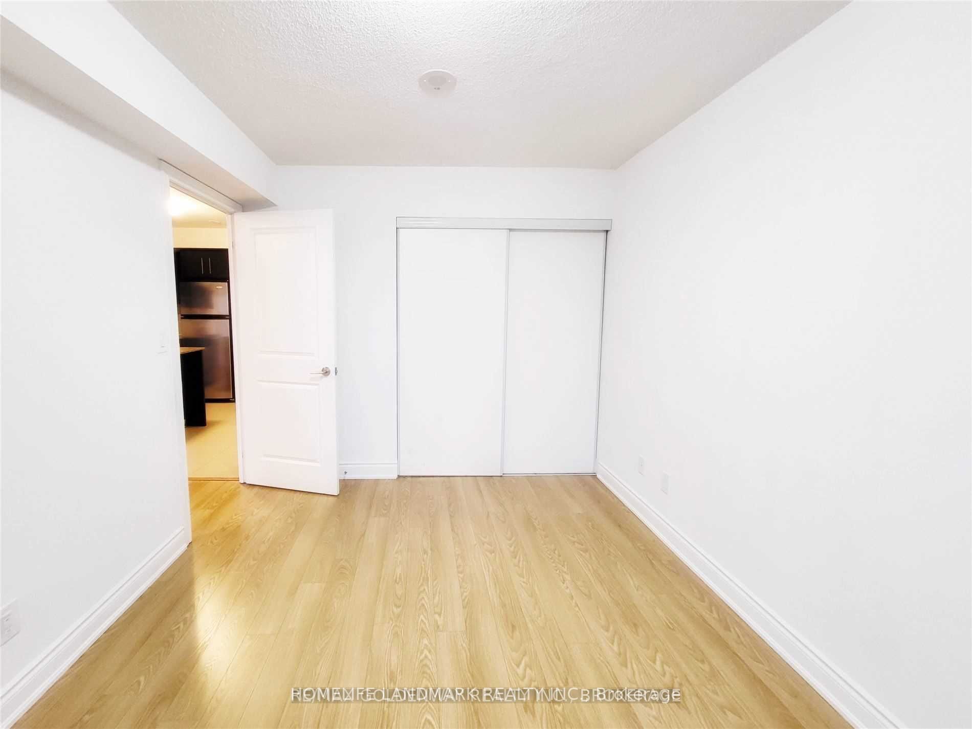 Additional image 6 of 812-273 South Park Road, Markham, ON, L3T 0B5