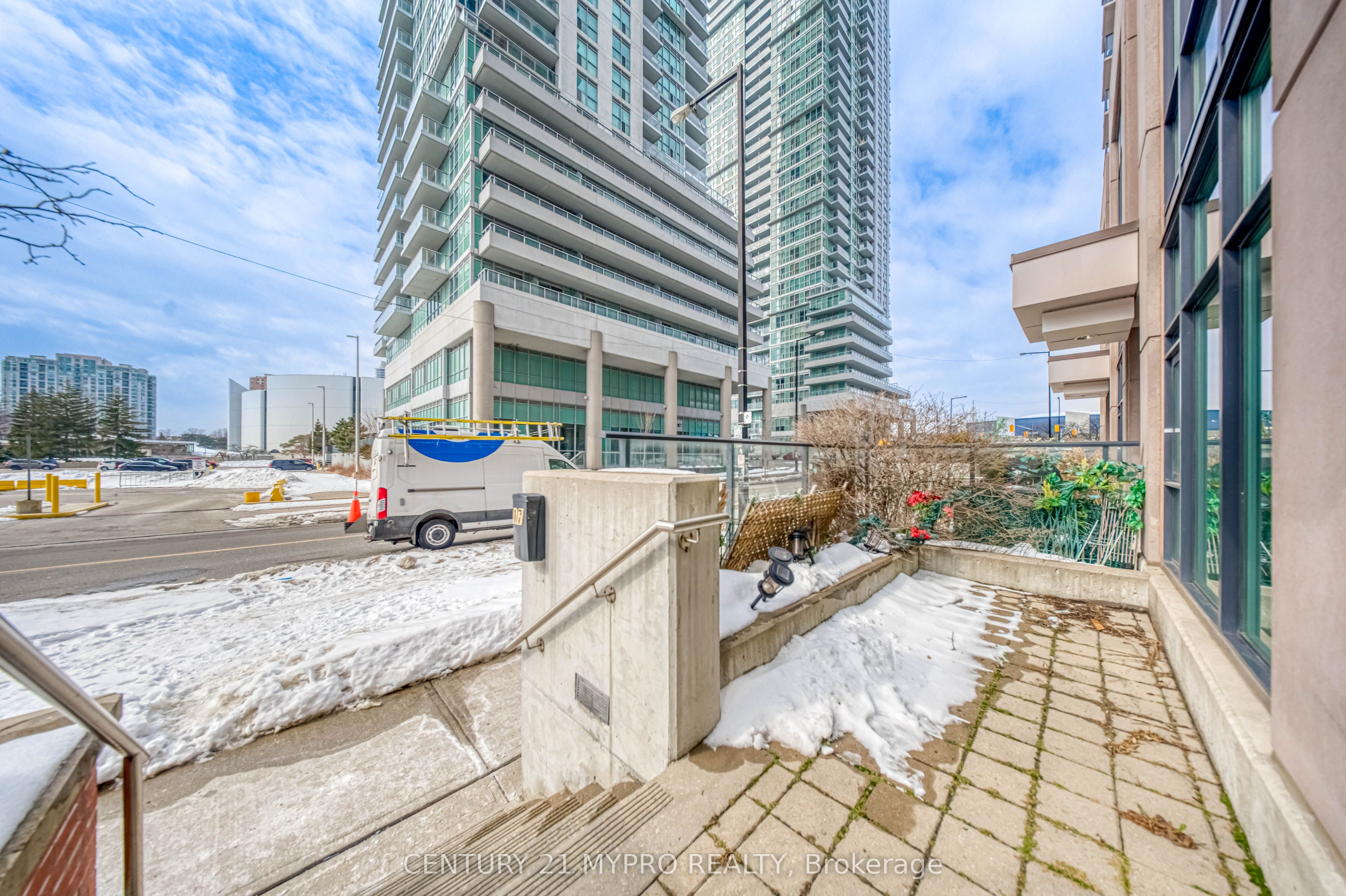 Additional image 2 of 17 Town Centre Court, Toronto, ON, M1P 0B3