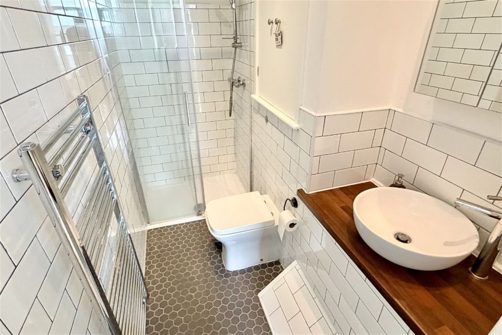 Additional image 37 of 4 bed semi-detached house for saleMiddleton Street, Beeston NG9