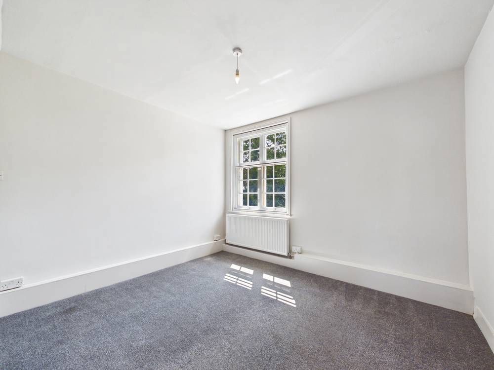Additional image 12 of 2 bed flat to rentMain Road, Woolverstone, Ipswich, Suffolk IP9
