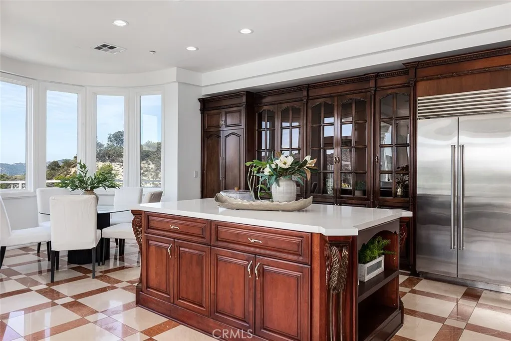 Additional image 84 of 759 Foxkirk Rd, Glendale, CA 91206