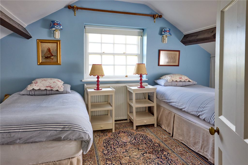 Additional image 10 of 6 bed detached house for saleSlapton, Towcester, Northamptonshire NN12