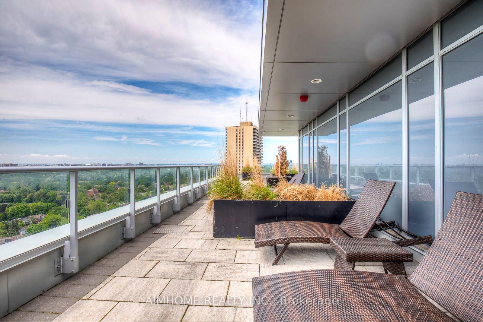 Additional image 2 of Ph06-58 Orchard View Boulevard, Toronto, ON, M4R 1B9