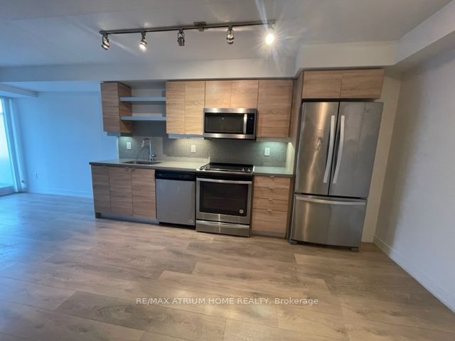 Additional image 2 of 1226-525 Adelaide Street W, Toronto, ON, M5V 0N7