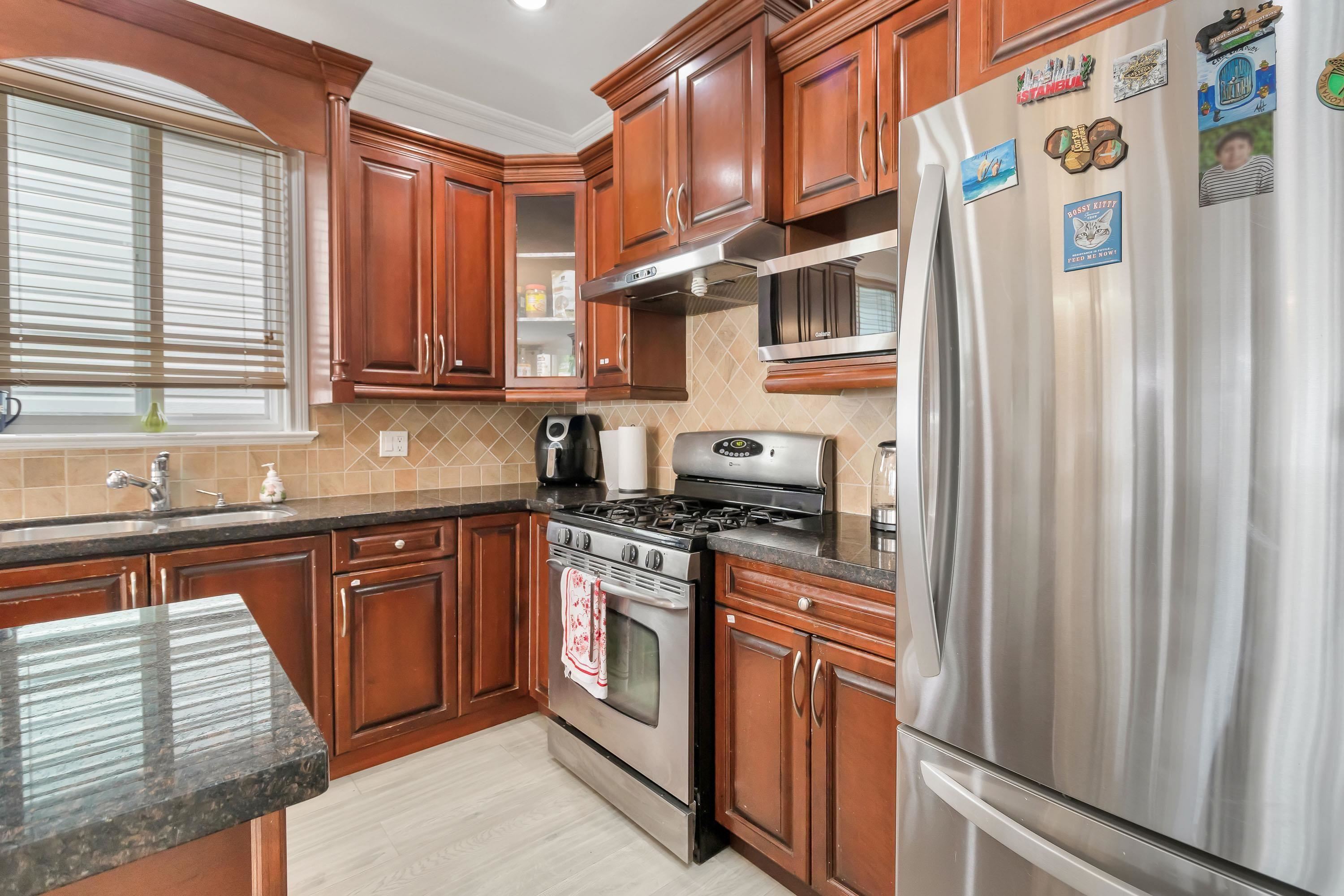 Additional image 5 of 6999 144a Street, Surrey, BC, V3S 2X8
