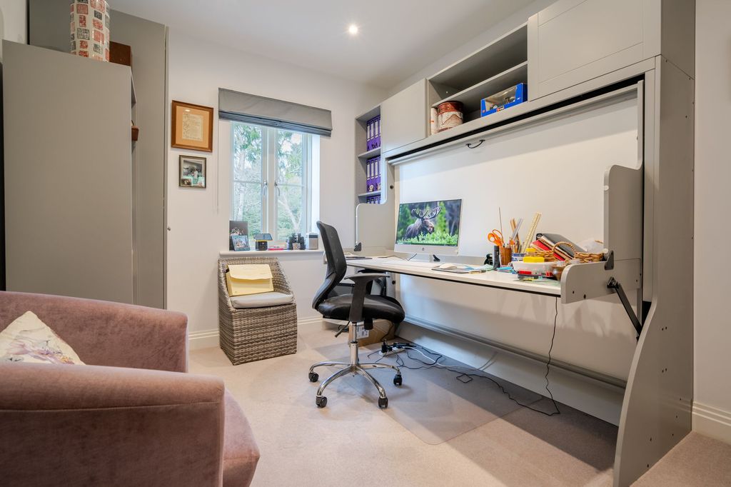 Additional image 11 of 3 bed flat for saleBoleyn Mews, Ascot SL5