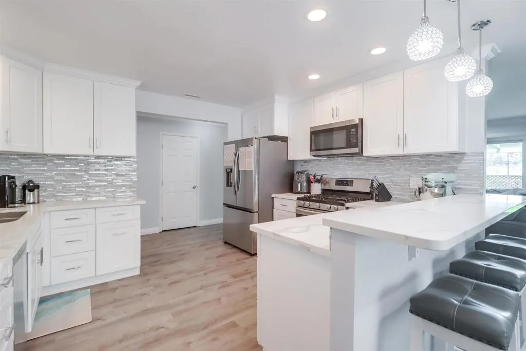Additional image 14 of 5468 Princess View Place, San Diego, CA 92120