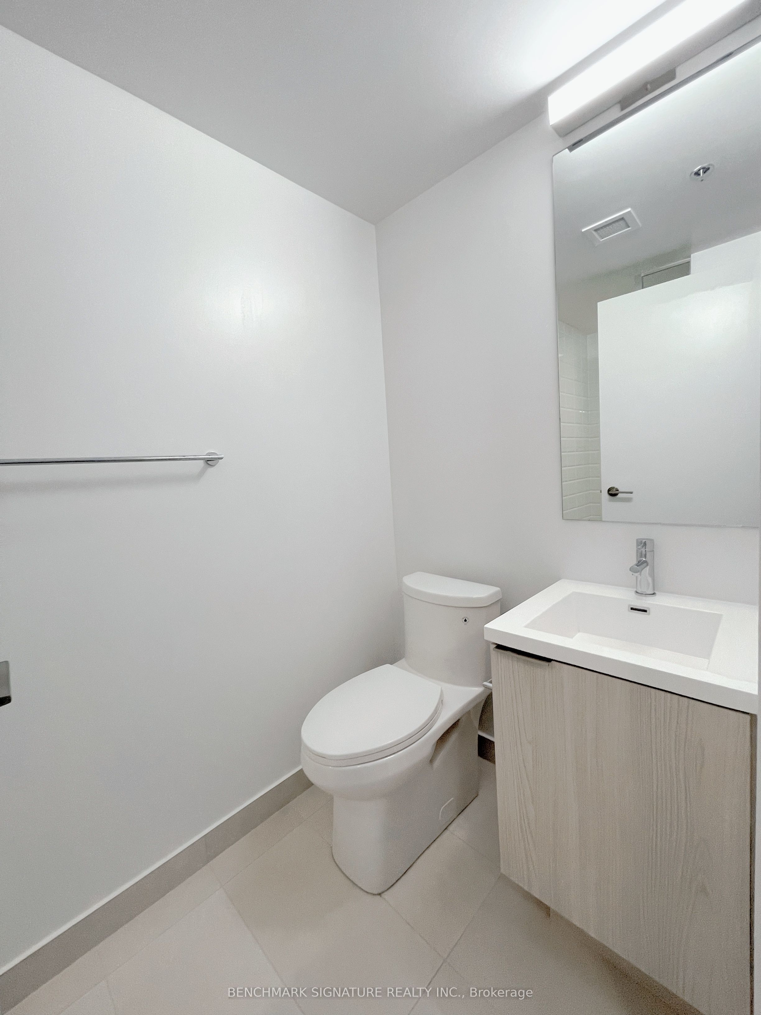 Additional image 4 of 809-203 College Street, Toronto, ON, M5T 0C8