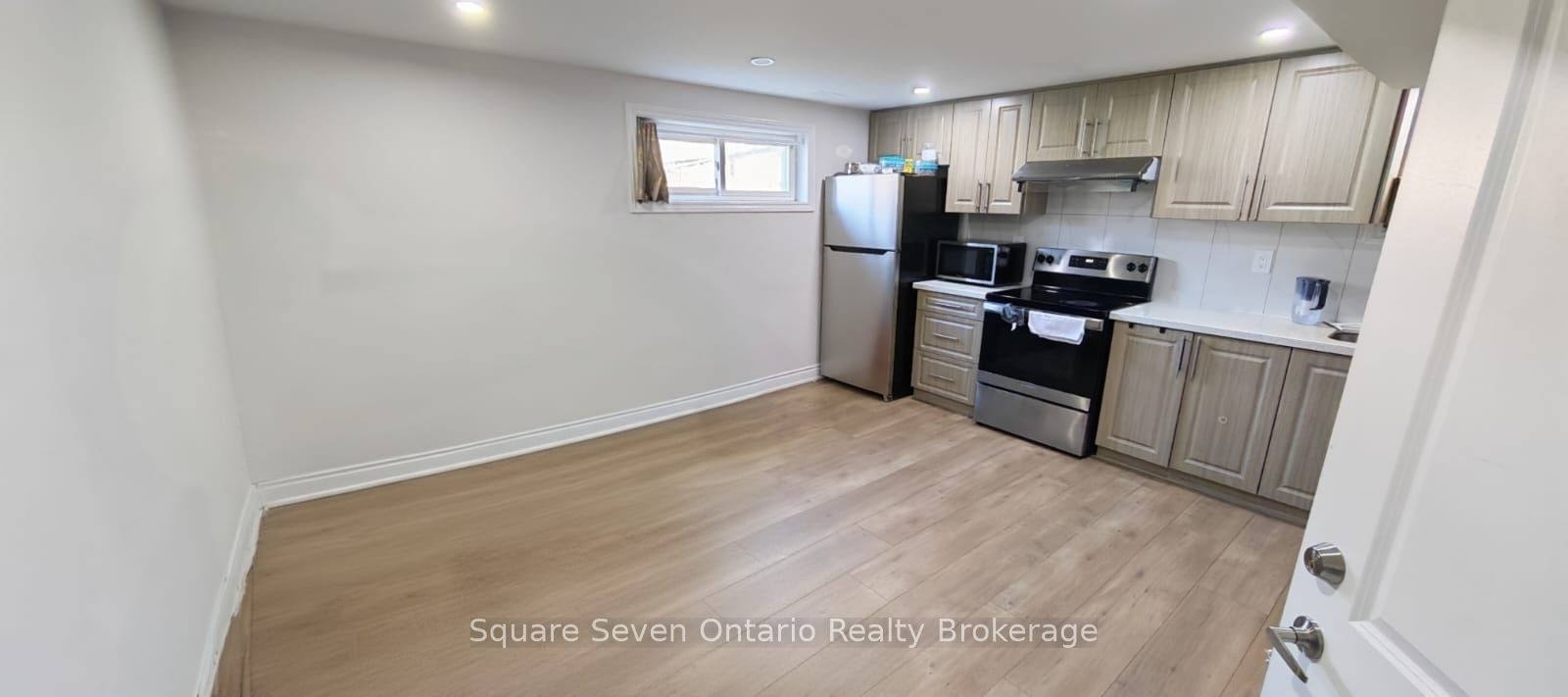 Additional image 4 of Basement-4264 Brandon Gate, Mississauga, ON, L4T 3K4