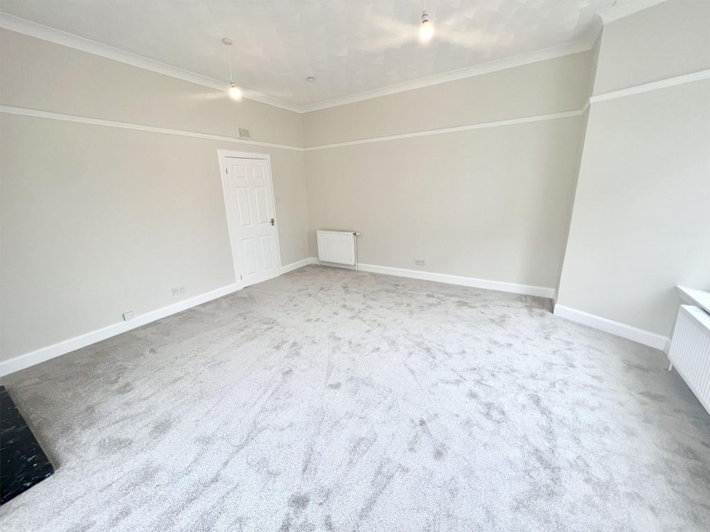 Additional image 3 of 1 bed flat for sale26 Academy Court, Irvine KA12