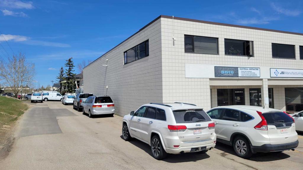 Additional image 2 of 1931 Highfield Crescent SE, Calgary, AB, T2G 5M1