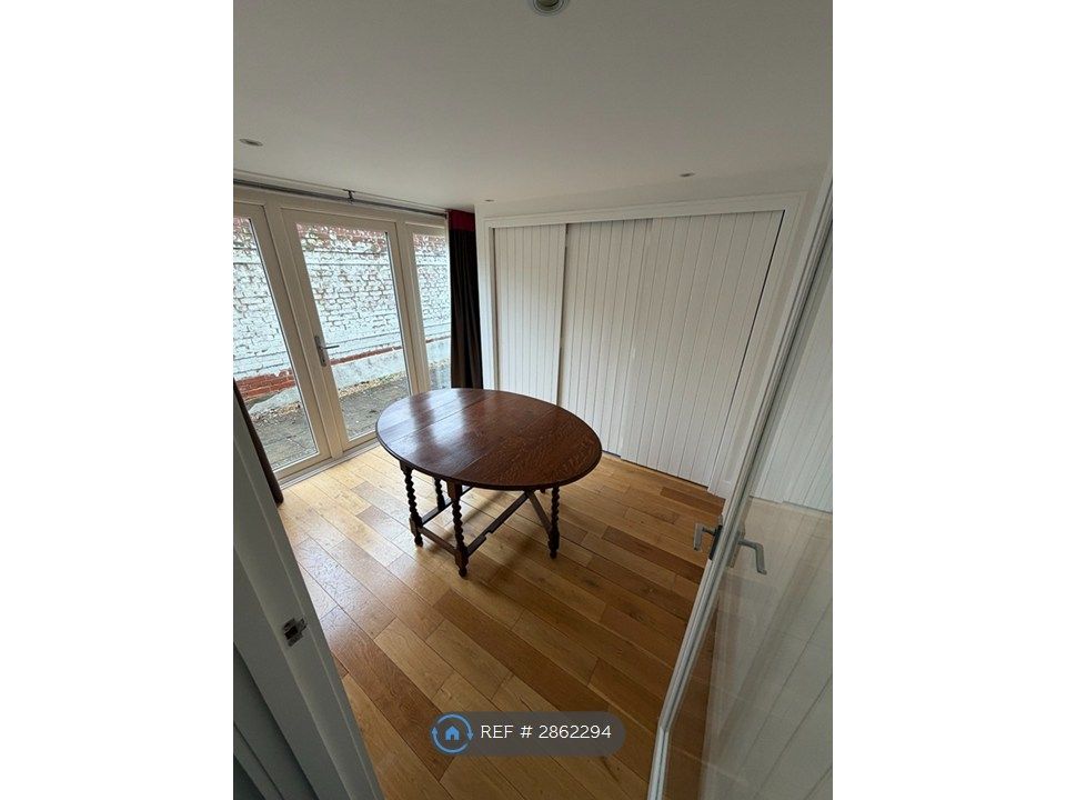 Additional image 35 of 5 bed semi-detached house to rentMill Lane, Midhurst GU29