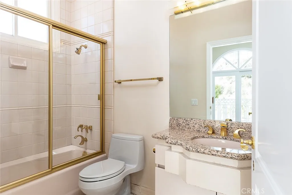 Additional image 107 of 759 Foxkirk Rd, Glendale, CA 91206