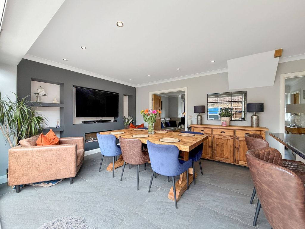 Additional image 3 of 6 bed detached house for saleMountain Road, Caerphilly CF83