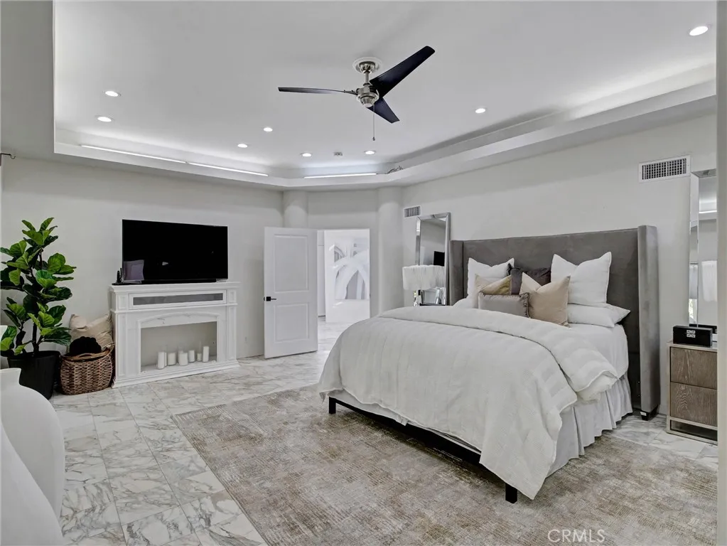 Additional image 45 of 4557 Don Timoteo Drive, Los Angeles, CA 90008